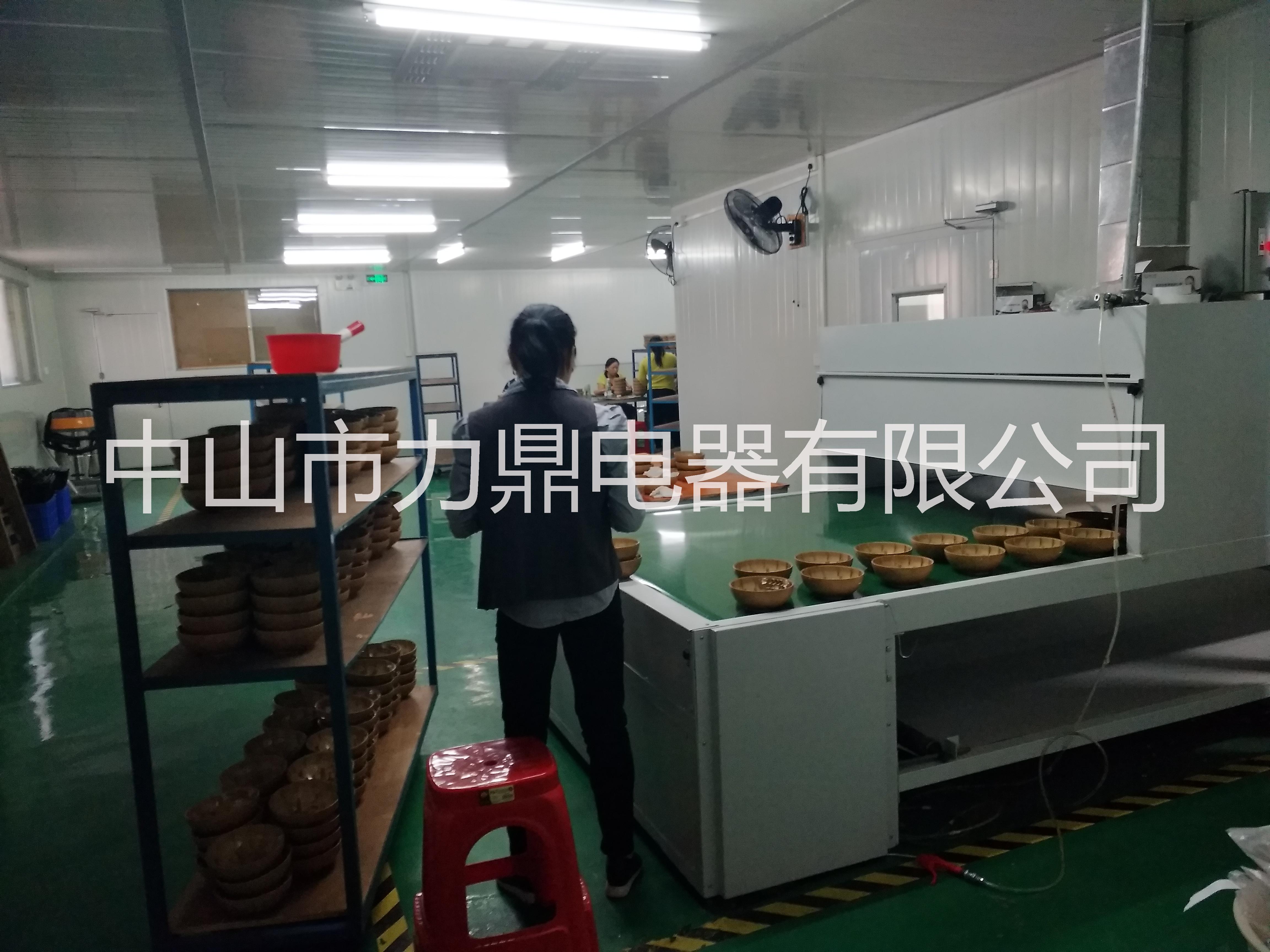 中山無塵車間廠家*水轉(zhuǎn)印技術(shù)金屬塑料五金件外殼電器燈飾汽車配件表面處理