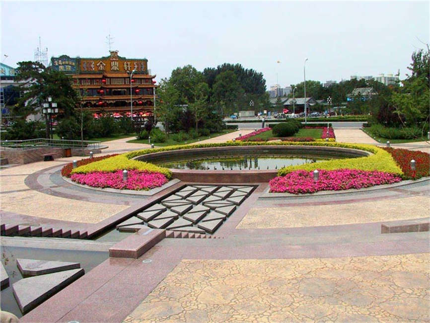 銅仁壓花地坪優(yōu)勢(shì)廠家  壓花地坪材料多少錢