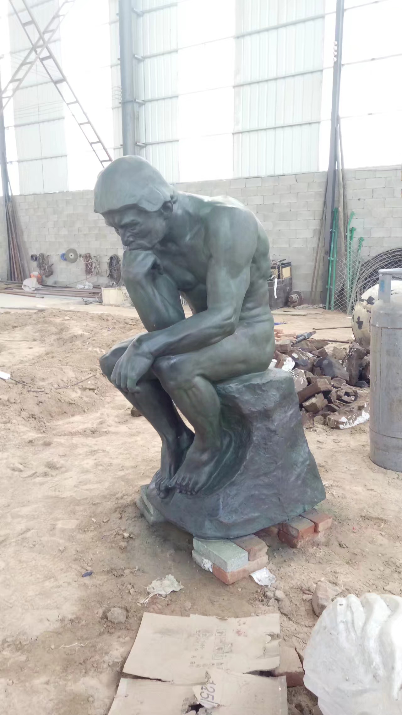 廠家定制古代人物銅雕塑景觀小區(qū)天順雕塑