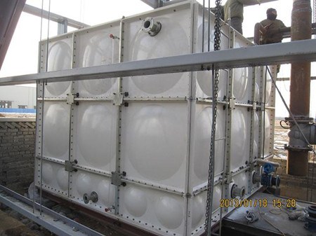 環(huán)保玻璃鋼水箱防漏水