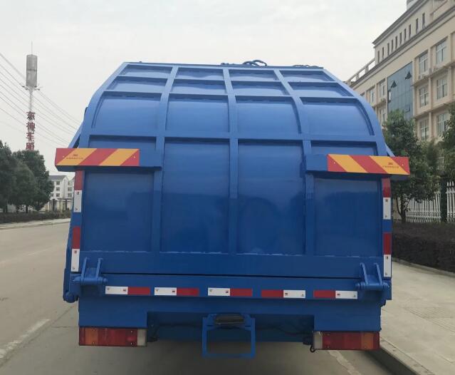 東風(fēng)天錦12方后裝壓縮垃圾車 生產(chǎn)廠家，*，全國聯(lián)保