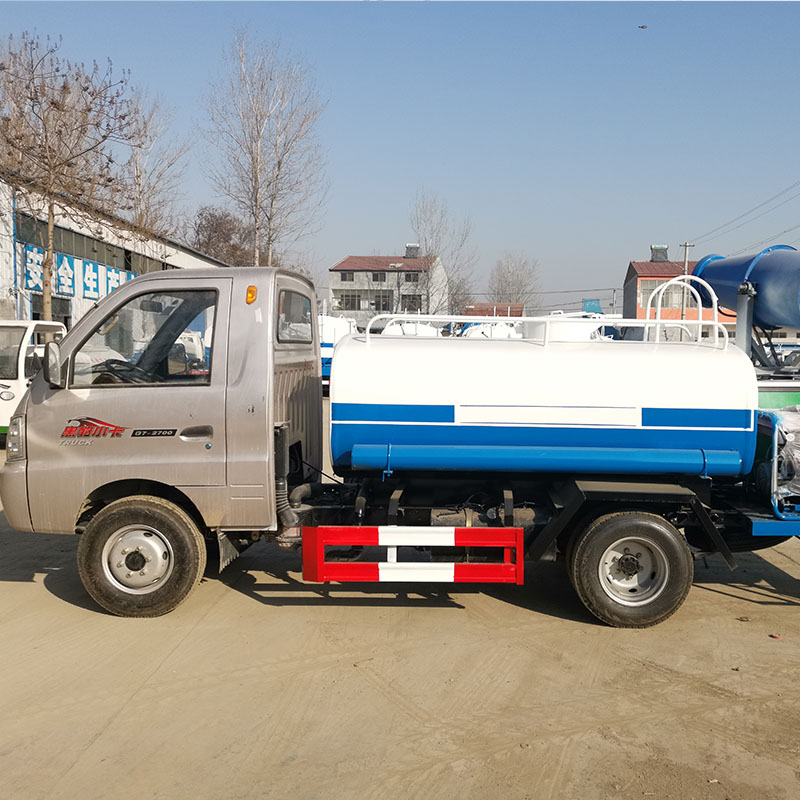 黑豹霧炮灑水車廠家熱銷出售