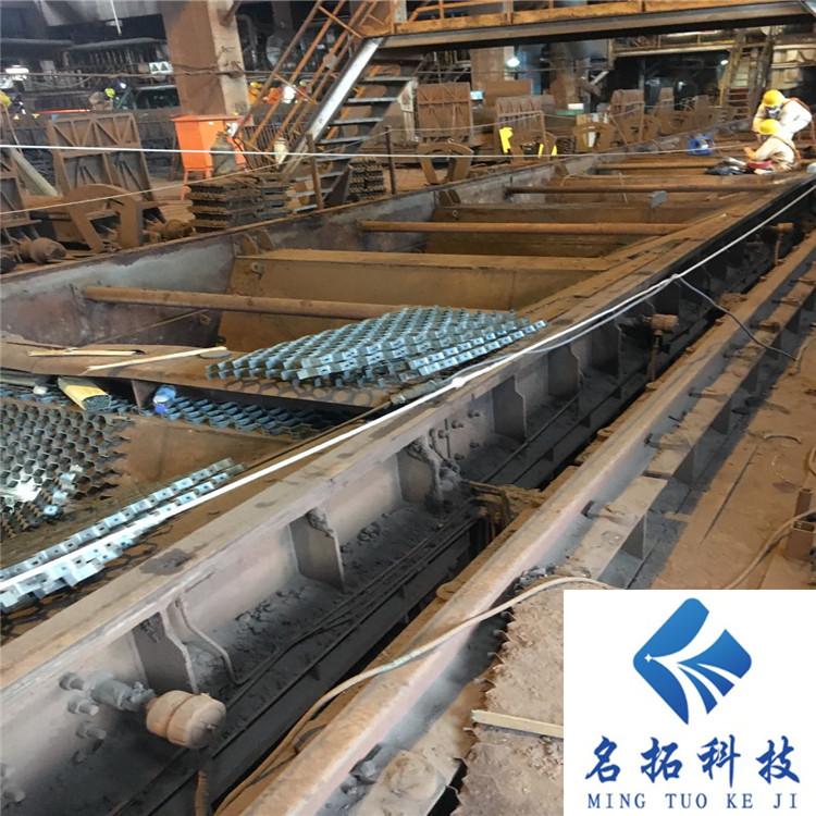 鄭州陶瓷耐磨料廠家 水泥廠篦冷機(jī)碳化硅防磨料施工