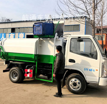 掛桶式垃圾車性能