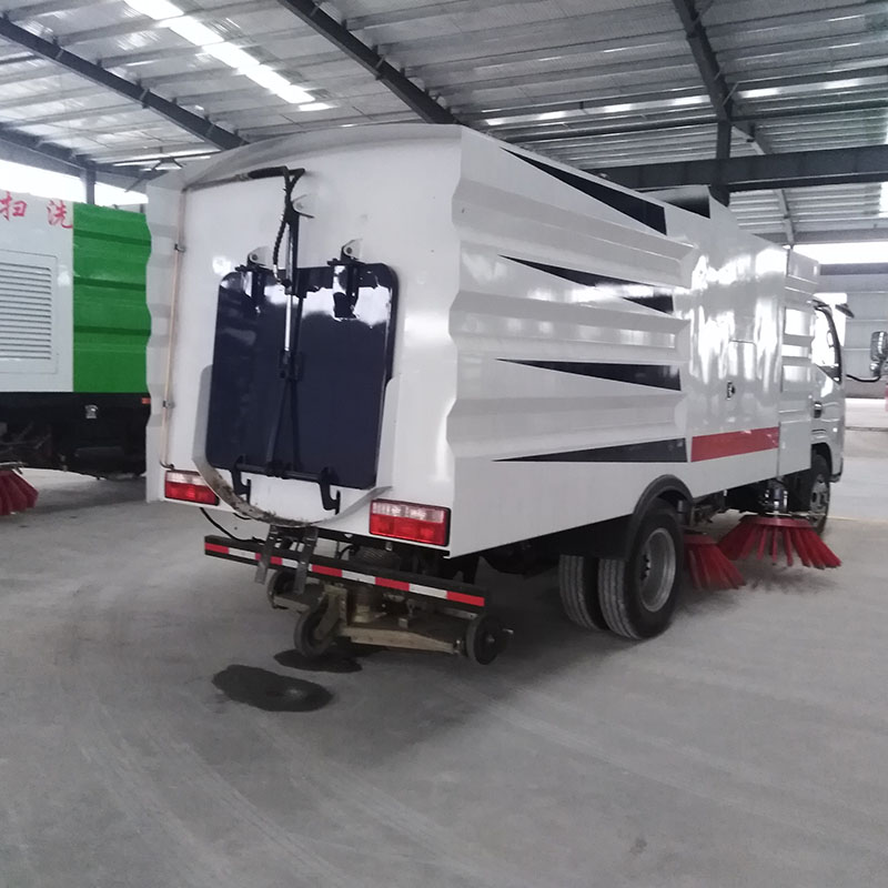 大型掃路車祥農(nóng)環(huán)衛(wèi)生產(chǎn)廠家出售道路清掃車