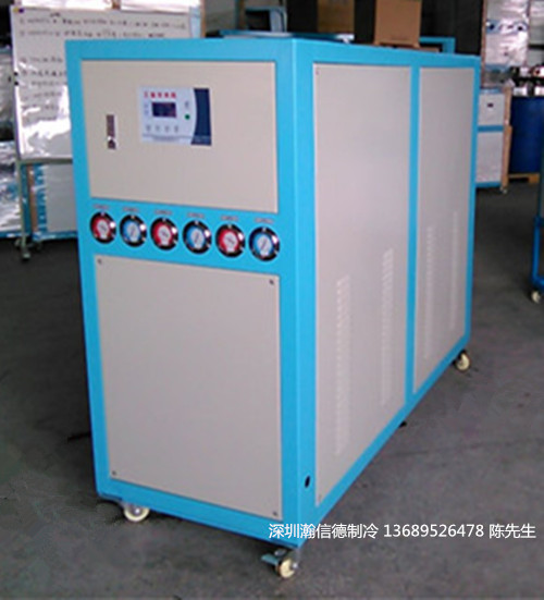 供應(yīng)10P水冷低溫冷水機(jī)
