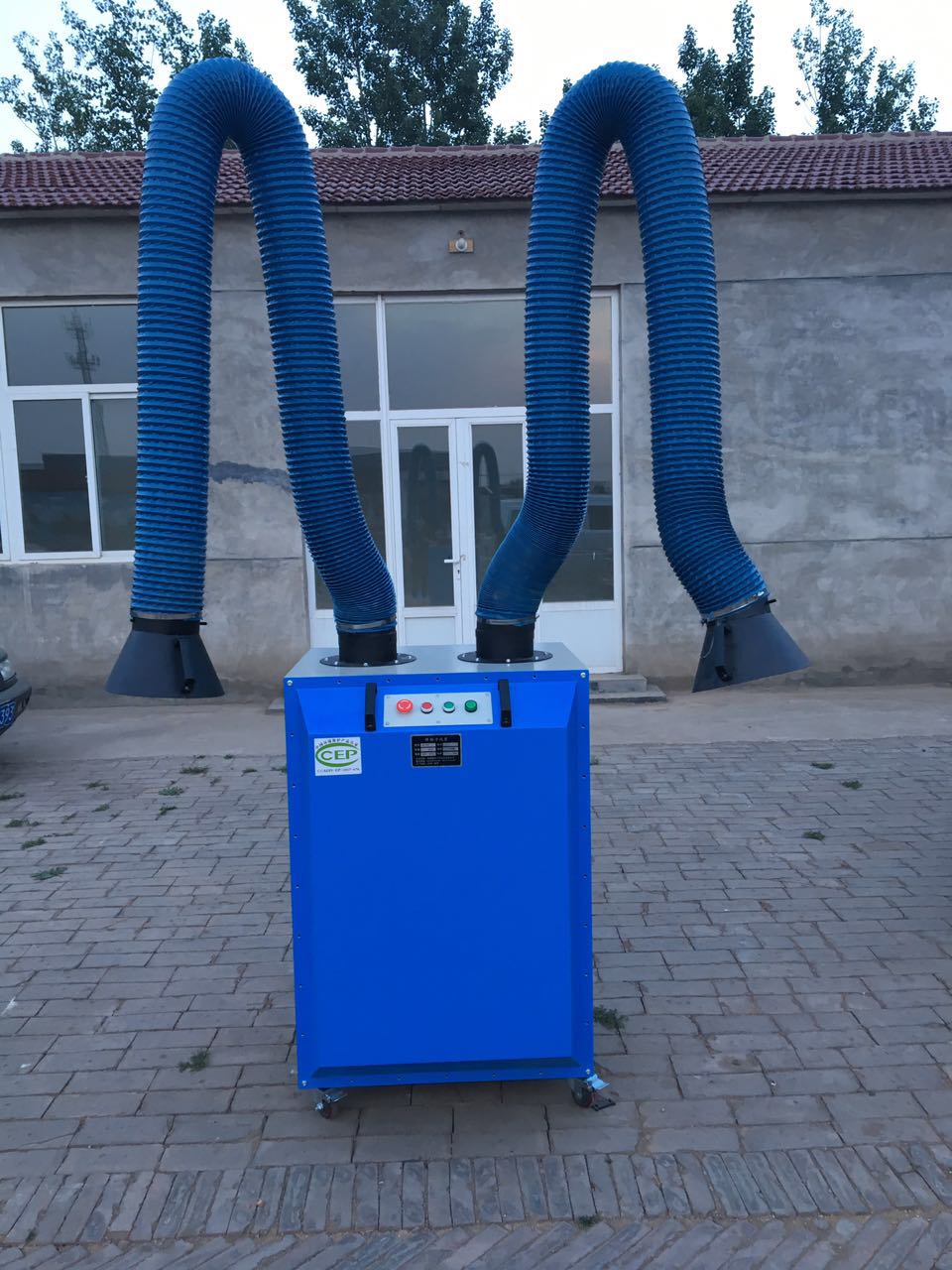 焊煙凈化設(shè)備