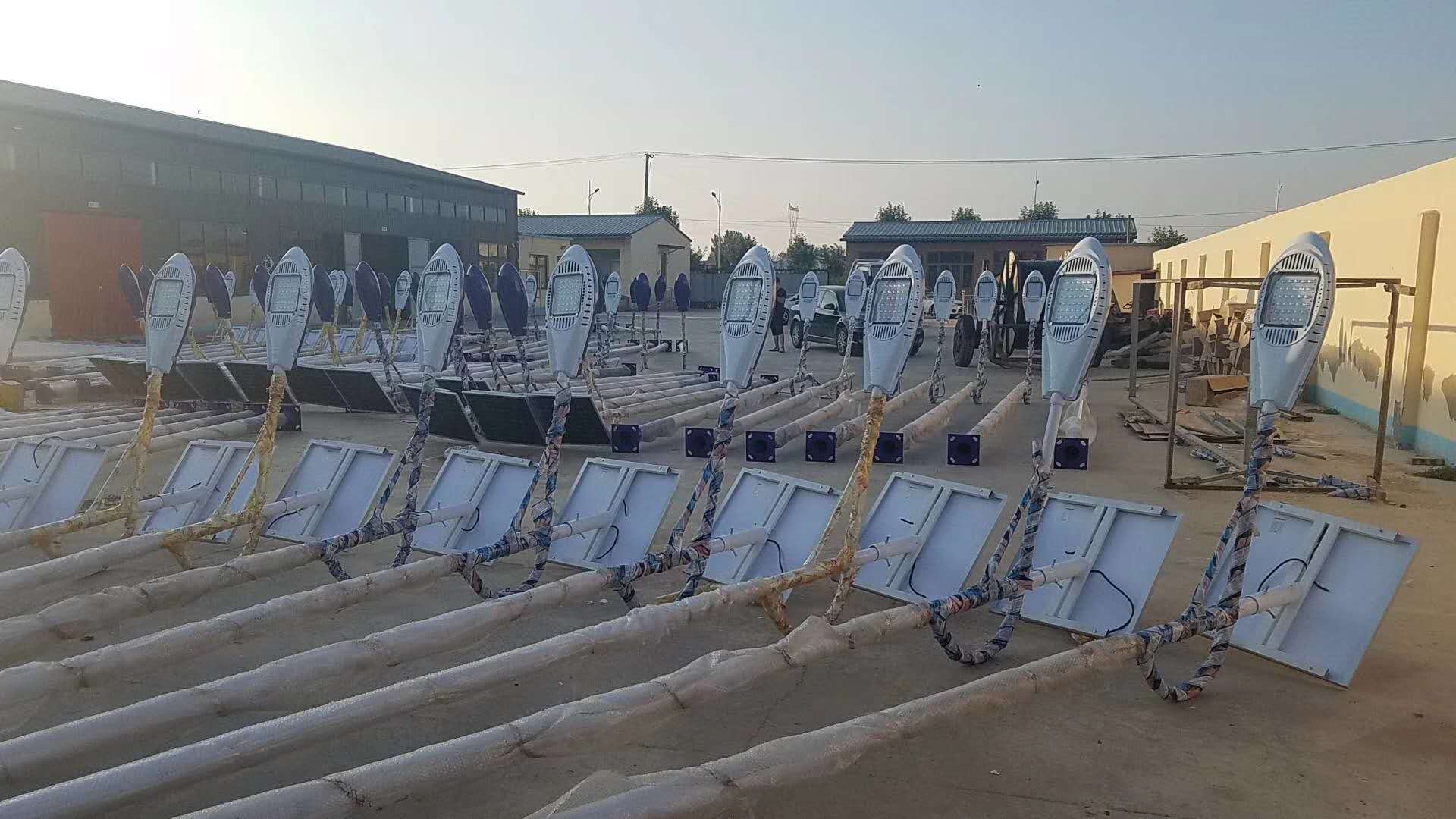 太陽能路燈 太陽能燈 光伏發(fā)電