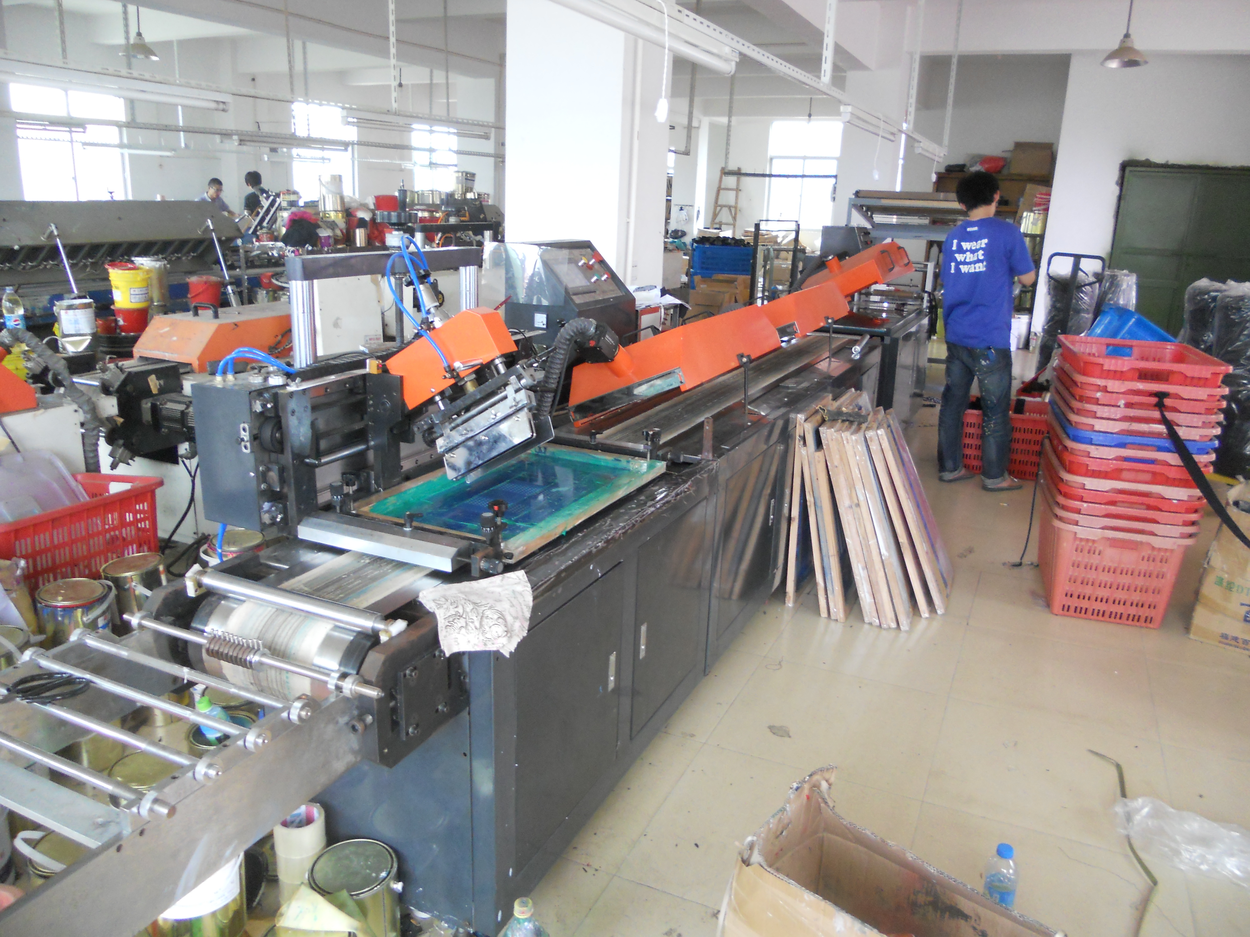 卷筒式絲網(wǎng)商標機 絲網(wǎng)商標機