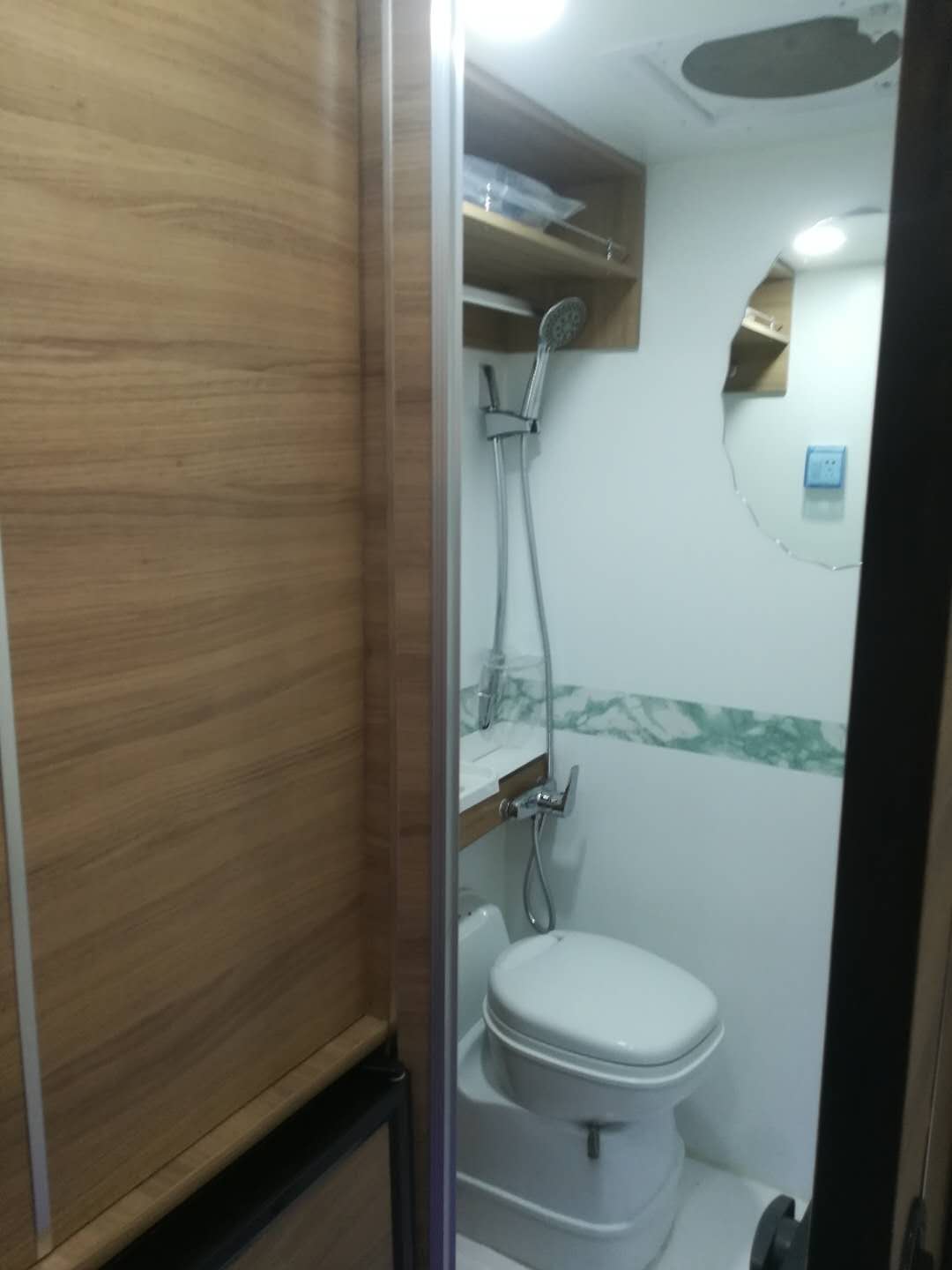 湖北大通T60皮卡房車