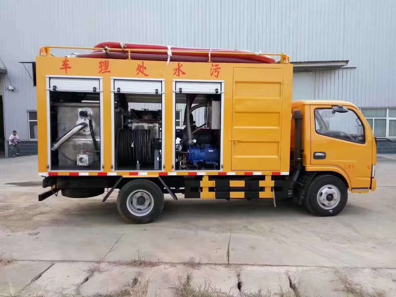 東風(fēng)多利卡吸污車 廠家 價格