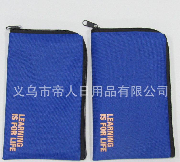 供應(yīng)定做帆布筆袋 化裝包 零錢包 尼龍筆袋加印logo