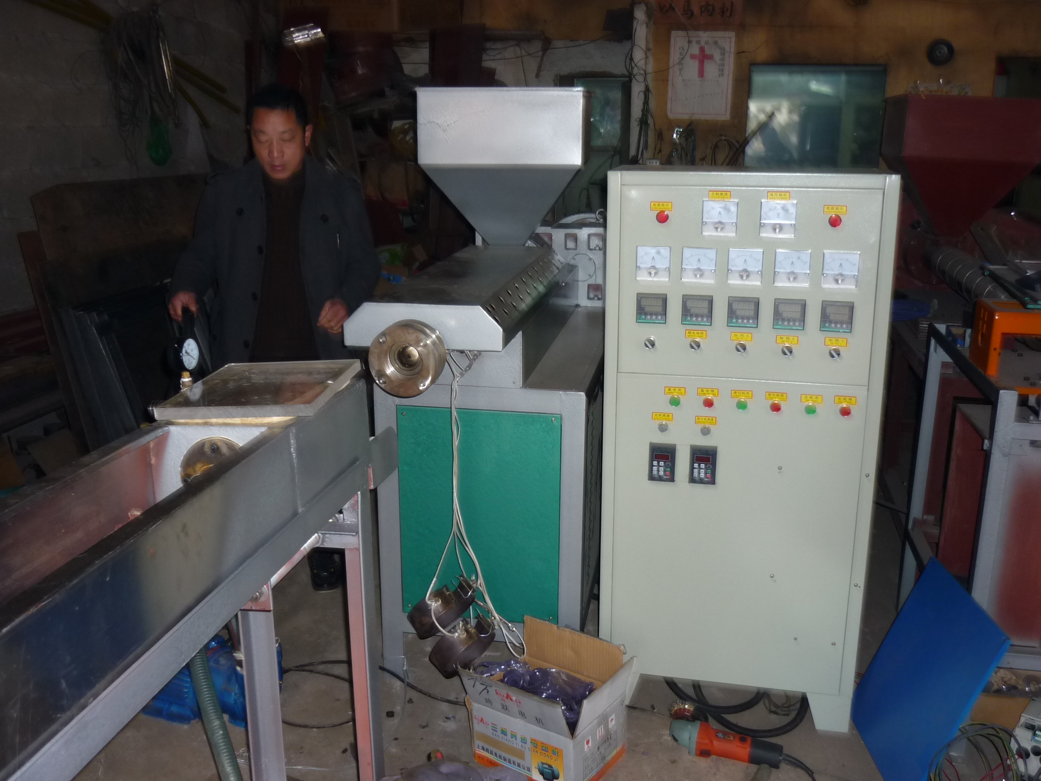 塑料拉管機(jī)頂管機(jī) 拉管機(jī)頂管機(jī)