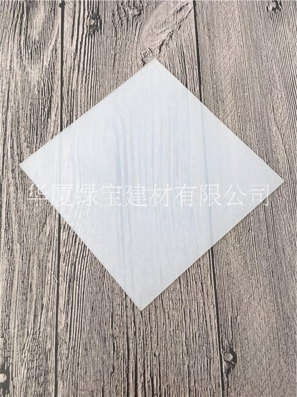 拜耳料白色耐力板，車棚白色pc板供應(yīng)