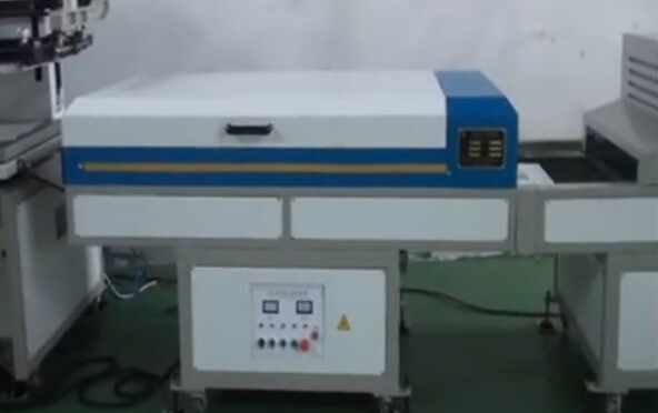 名片半自動(dòng)平面絲網(wǎng)印刷機(jī)  名片自動(dòng)平面絲網(wǎng)印刷機(jī)