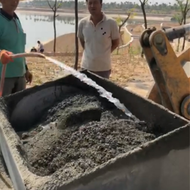 攪拌機(jī)鏟車改裝不分品牌*攪拌斗廠家L