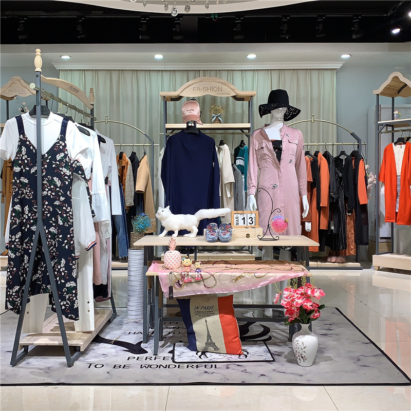 杭州*專柜撤柜女裝品牌【E 15】庫存尾貨走份批發(fā)