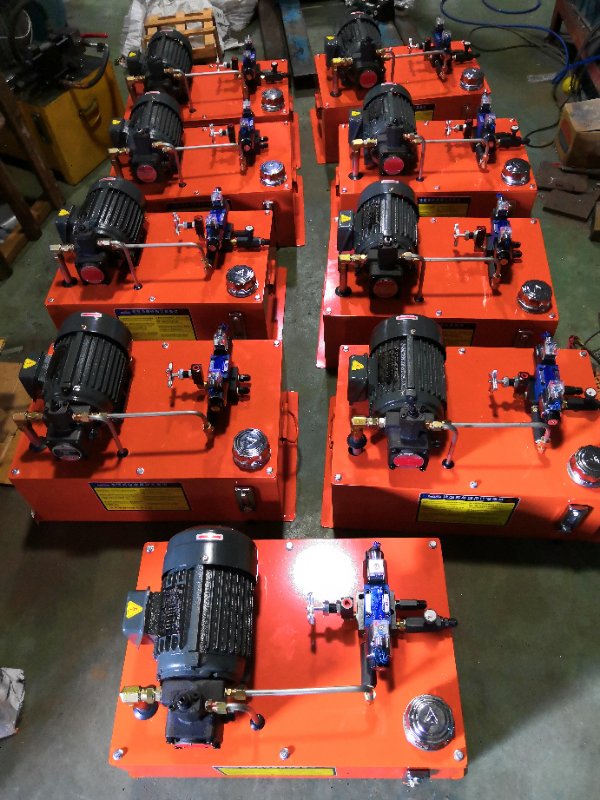 浙江冶金液壓油缸批發(fā)價格，浙江工程多節(jié)液壓油缸供貨商，熱銷型中空液壓回轉(zhuǎn)油缸