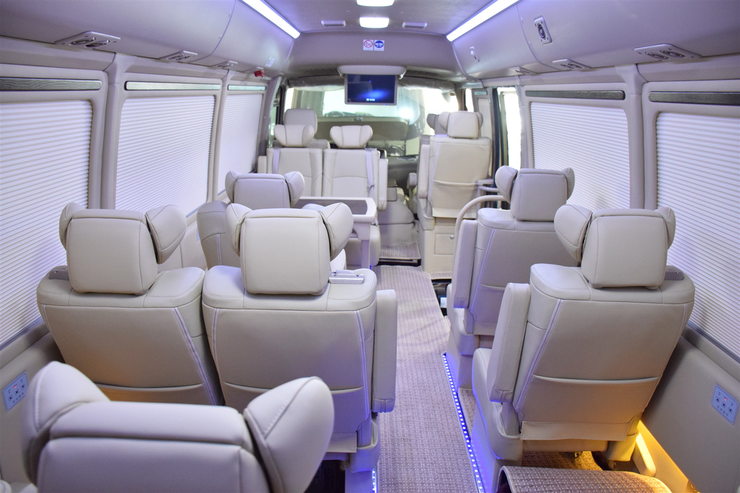浙江杭州2019豐田考斯特17座商務車改裝4S店銷售價格