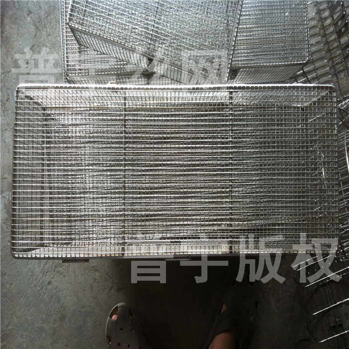 普宇供應(yīng)不銹鋼消毒網(wǎng)筐規(guī)格齊全
