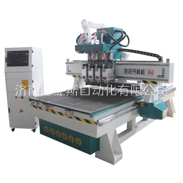 湖南板式家具數控開料機多少錢 整體衣柜開料機 柜體開料機