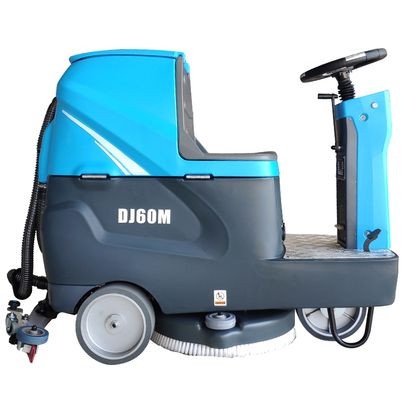 安陽(yáng)洗地機(jī)商場(chǎng)物業(yè)保潔車(chē)德州駕駛式洗地機(jī) 安陽(yáng)洗地機(jī)