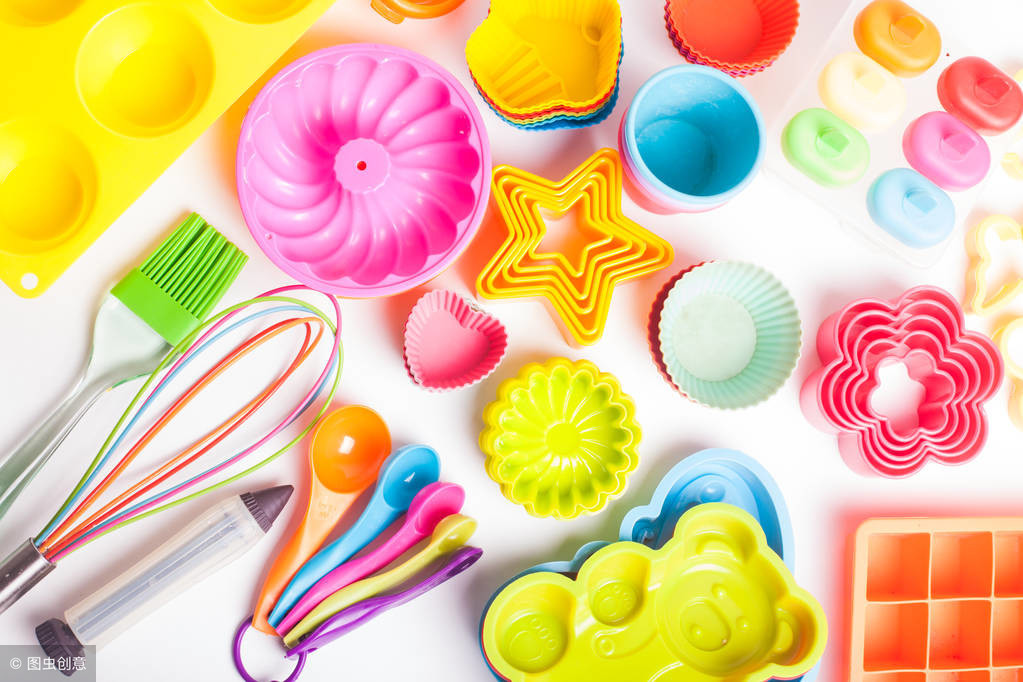 如何解決硅膠餐具產(chǎn)生氣味的現(xiàn)象！