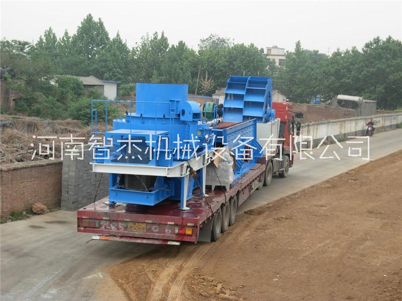 廣東移動破碎站制造商_廣東時產(chǎn)50噸100型液壓開箱制砂機移動破碎站_[河南智杰機械設備有限公司]
