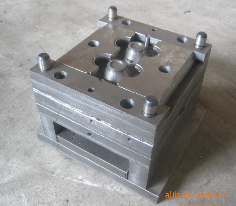 山東德州橡膠注塑沖壓模具生產(chǎn)廠家