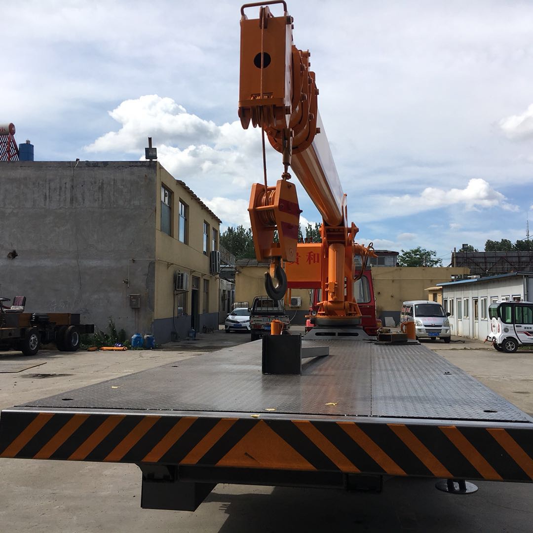 8噸拖拉機(jī)平板吊  拖拉機(jī)平板吊報(bào)價(jià) 拖拉機(jī)平板吊批發(fā) 拖拉機(jī)平板吊供應(yīng)商 拖拉機(jī)平板吊