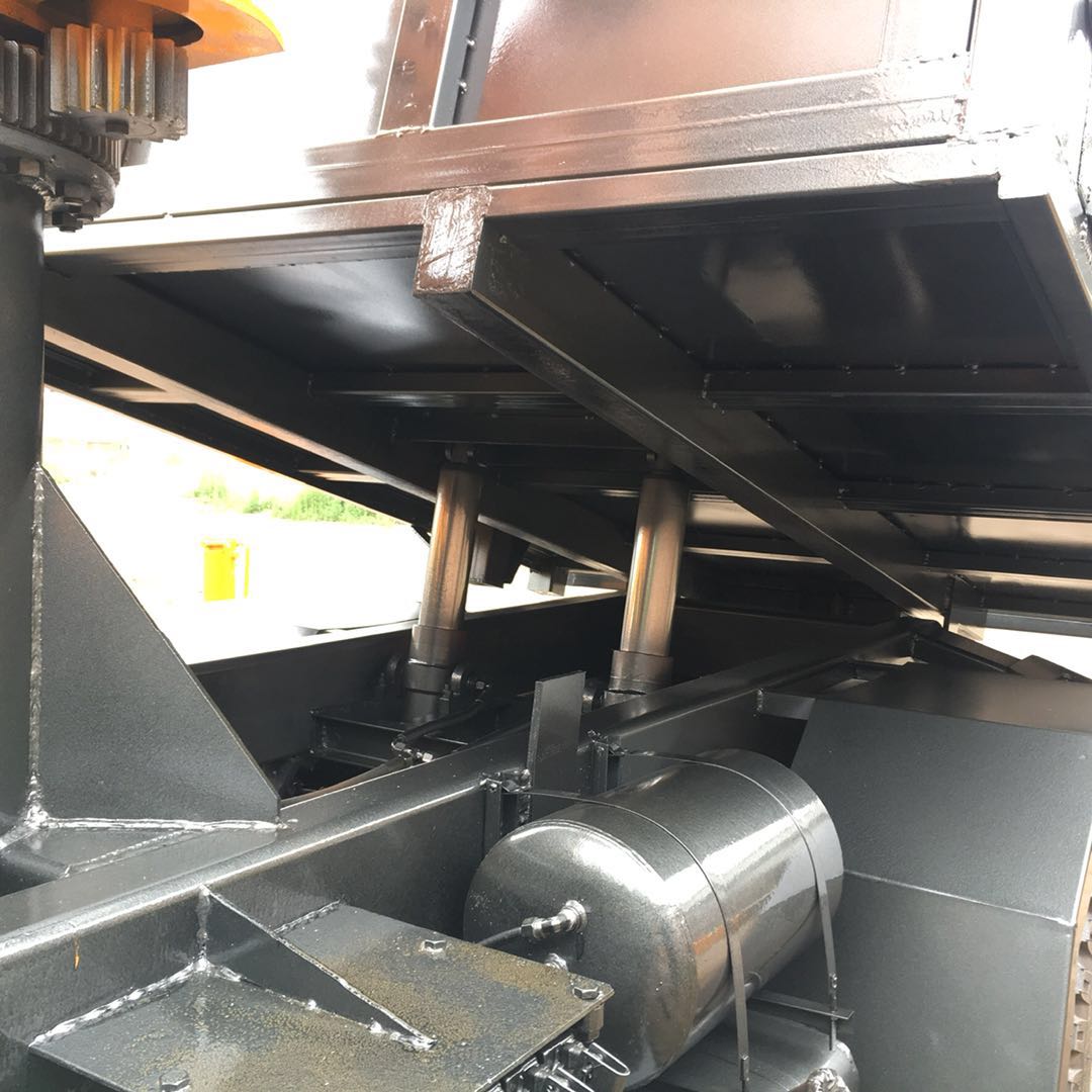 吊挖一體車 吊挖一體車報價 吊挖一體車批發(fā) 吊挖一體車供應商 吊挖一體車生產(chǎn)廠家 吊挖一體車哪家好