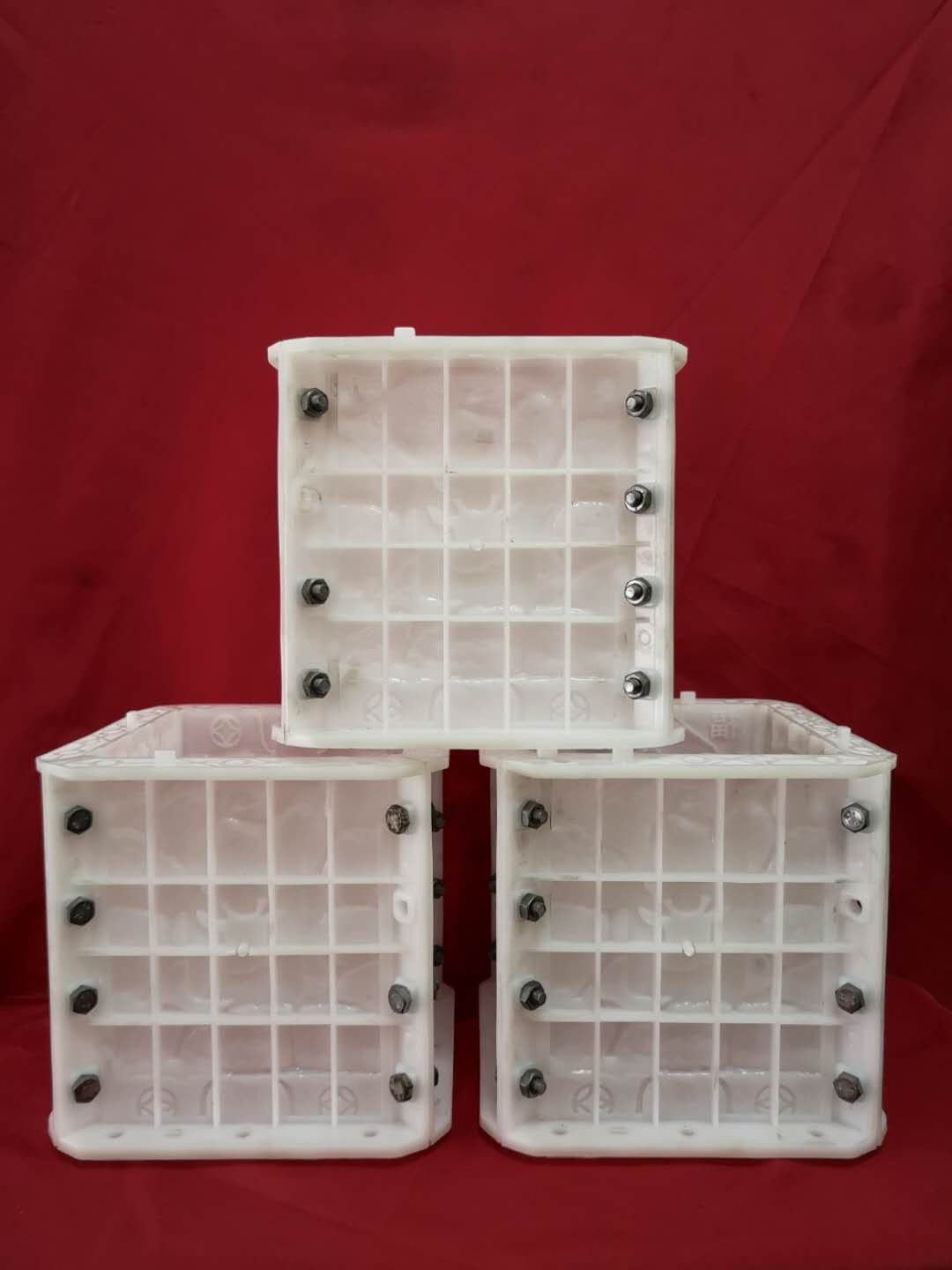 供應(yīng)通用型藝術(shù)圍欄模具生產(chǎn)廠家，多功能藝術(shù)圍欄模具價(jià)格