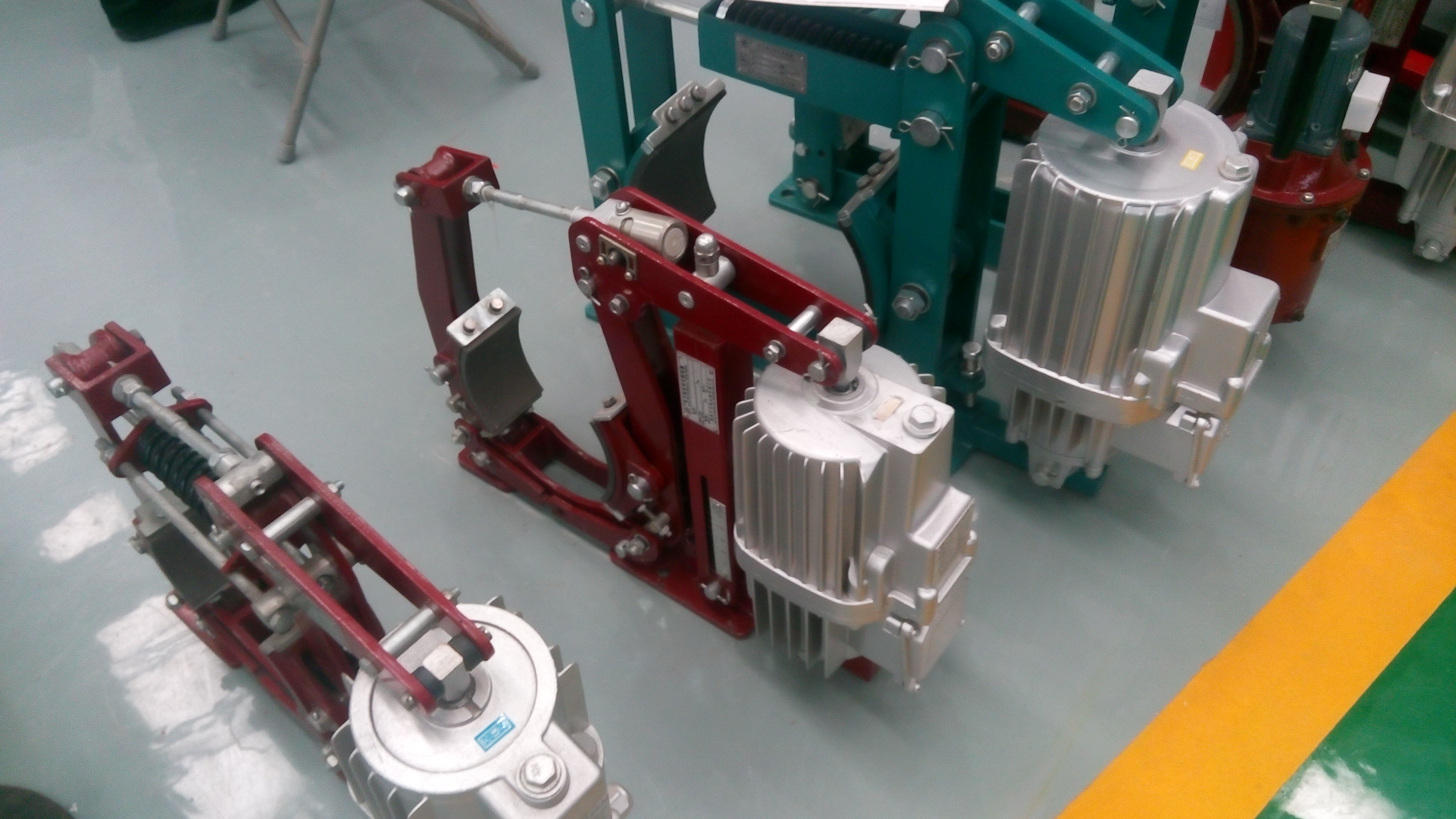 電力液壓制動(dòng)器 YWZ/YT/YPZ/QP等各種型號起重機(jī)推動(dòng)器配件/制動(dòng)器/剎車片/