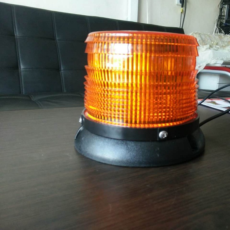 廠家直銷全黃ＬＥＤ磁鐵吸附爆閃燈