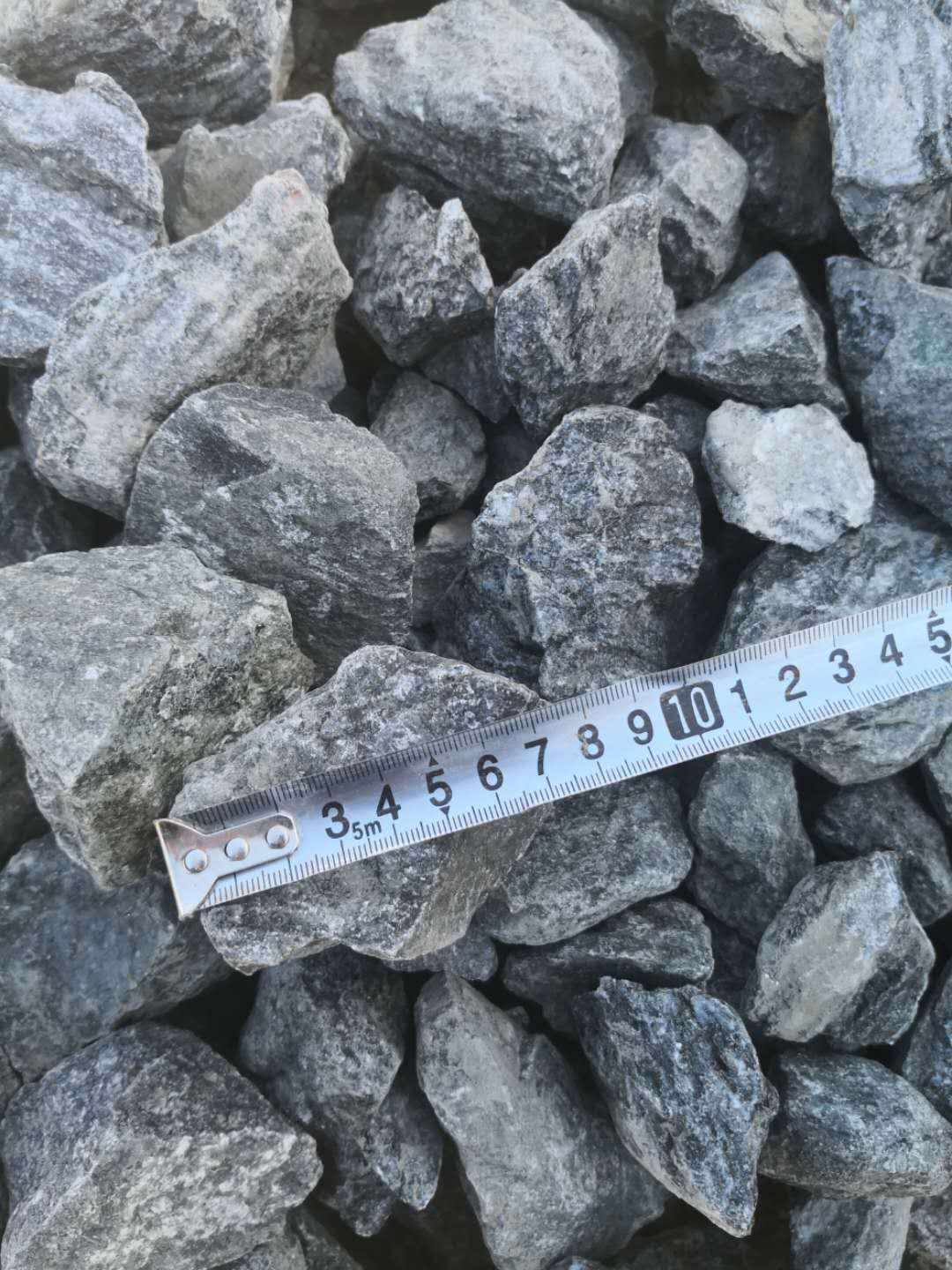 北京鐵路一級(jí)道砟石多少錢一噸