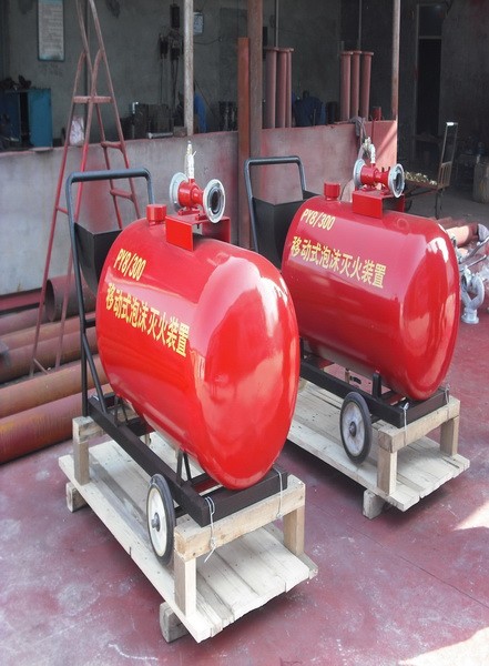 吉林手推式泡沫滅火車廠家直銷 半固定式（移動(dòng)式）泡沫滅火裝置 PY4/300-PY8/500