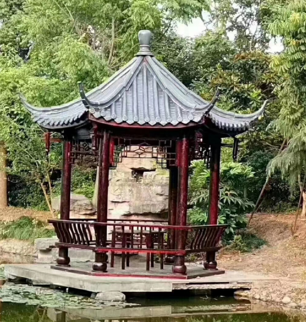 戶外木亭碳化防腐木涼亭廠家 庭院設(shè)計(jì)景觀亭子 定做古建六角涼亭