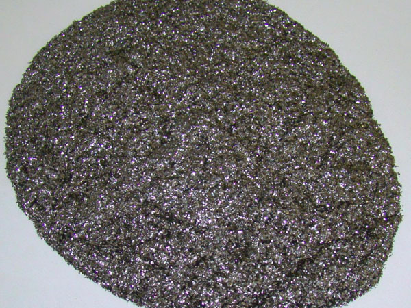 山東鱗片石墨細(xì)度 濟(jì)寧鱗片石墨超細(xì)粉規(guī)格價格