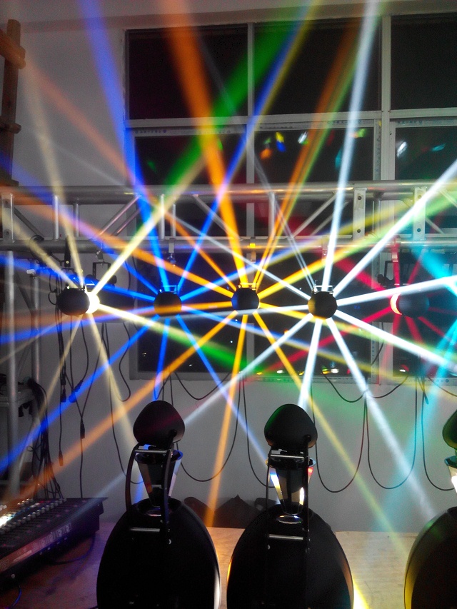 浩銳5R滾筒掃描燈/酒吧雨傘燈/七彩燈/舞臺(tái)燈光/熱銷(xiāo)款酒吧效果燈