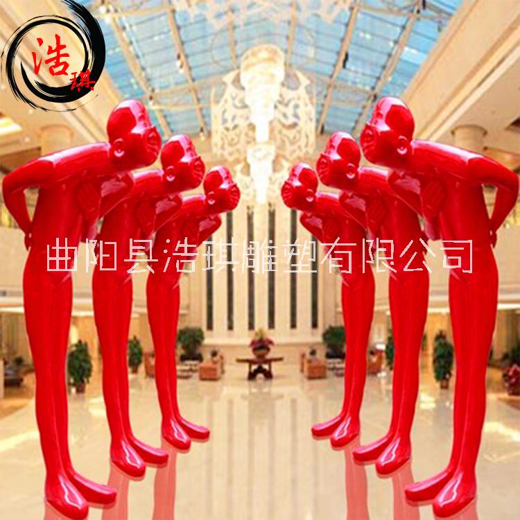 紅色人物迎賓雕塑廠家直銷 商場裝飾玻璃鋼鞠躬彎腰迎賓雕塑定制生產(chǎn) 店鋪門口樹脂迎賓雕塑批發(fā)價格 玻璃鋼迎賓雕塑供應(yīng)商