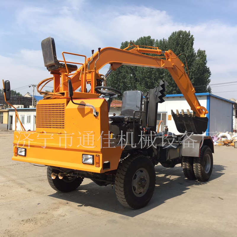 廠家直銷四不像隨車挖 河道挖沙*挖掘機(jī) 農(nóng)用隨車挖運(yùn)輸車