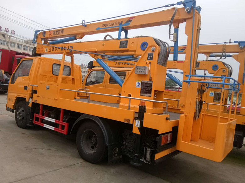 江鈴藍(lán)牌升降平臺車