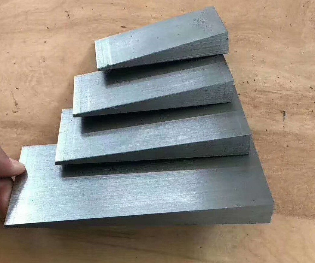 武漢斜墊鐵調(diào)整斜鐵機(jī)床墊鐵武漢現(xiàn)貨供應(yīng)