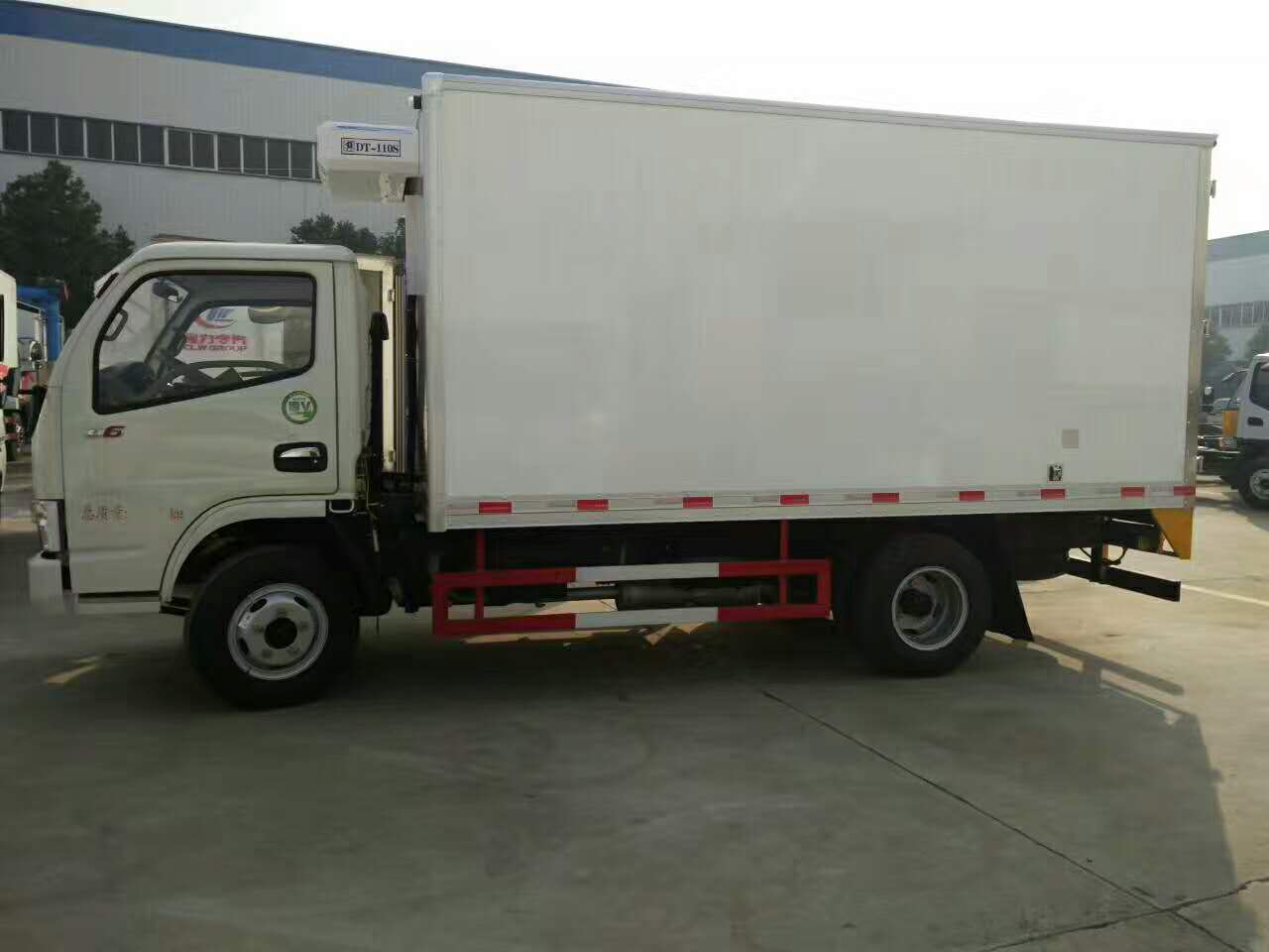 東風小多利卡冷藏車,4.2米東風冷藏車，東風藍牌冷藏車圖片，東風藍牌冷藏車配置，廠家直銷東風藍牌冷藏車