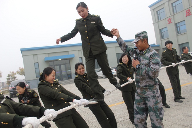 保定戶外拓展訓(xùn)練經(jīng)典項(xiàng)目 動力圈 未來星海戶外拓展訓(xùn)練