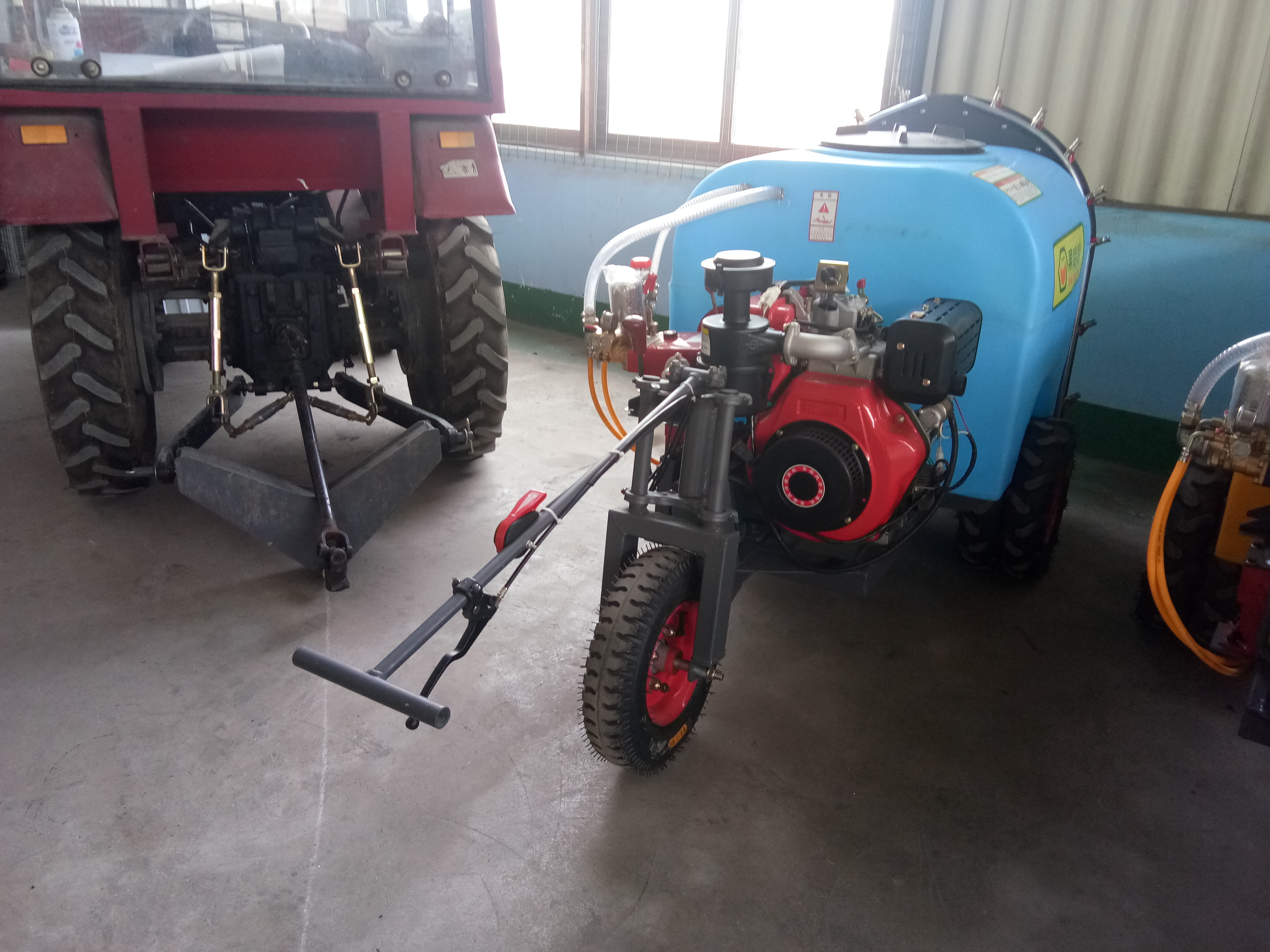 供應(yīng)果哈哈G6L自走式果園打藥機(jī)
