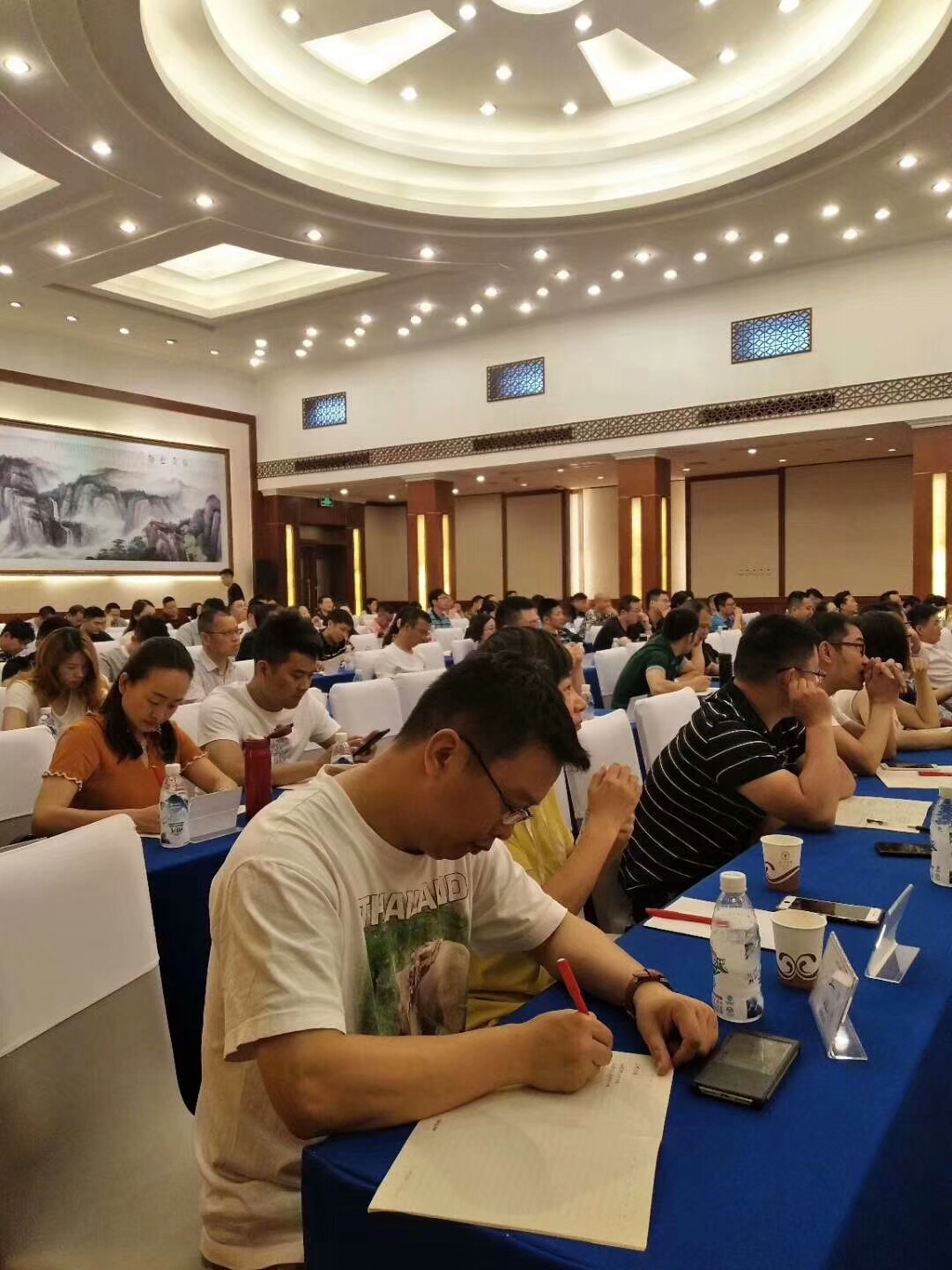 成都企業(yè)內(nèi)訓報名-課程培訓咨詢電話培訓班報名