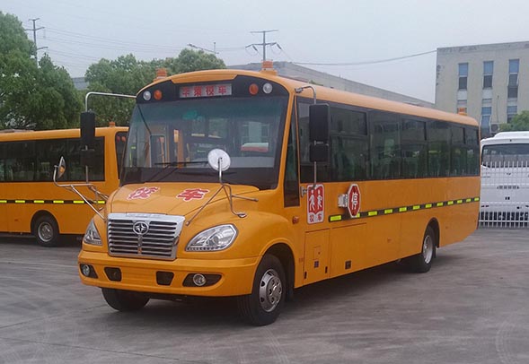 華策56座校車 56座華策小學(xué)生校車價(jià)格  無錫華策56座小學(xué)生校車廠家
