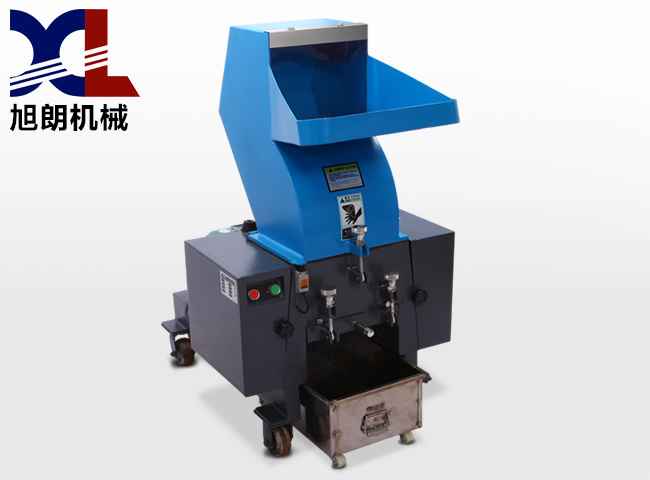 多功能太子參打碎機(jī) 珍珠母打碎機(jī) 鐵質(zhì)打碎機(jī)廠家