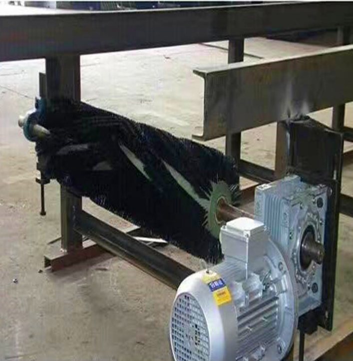 廠家熱銷 毛刷清掃器 電動清掃器，動力和無動力清掃器